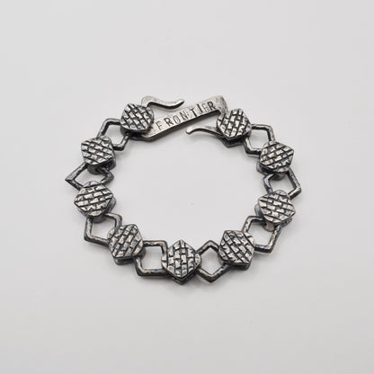 磚牆與菱形殘垣