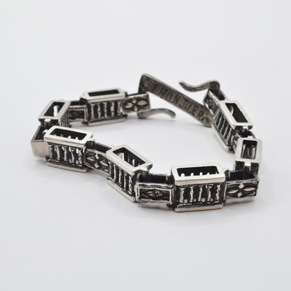 列柱與十字菱花